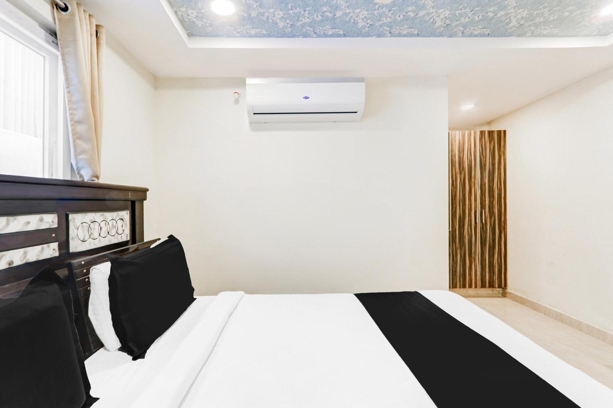 Super Collection O Bommarilu Warangal Hotell Eksteriør bilde