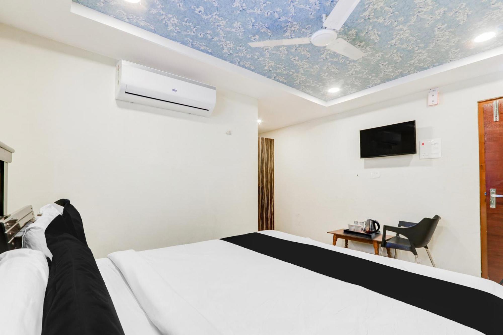 Super Collection O Bommarilu Warangal Hotell Eksteriør bilde